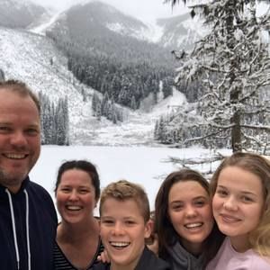 Meet your Posher, Debbie